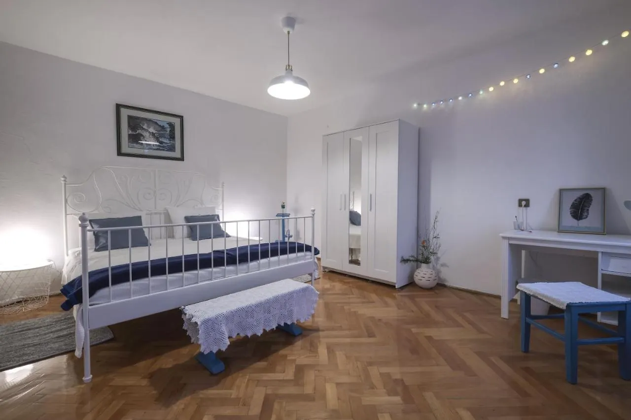 Kuca Za Odmor Tonka Villa Grizane-Belgrad