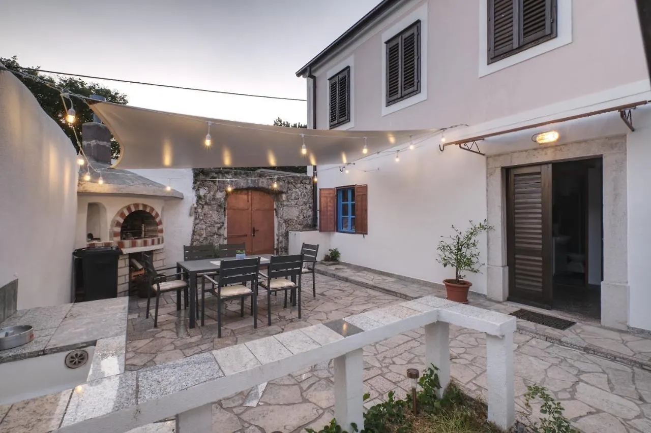 Holiday home Kuca Za Odmor Tonka Villa Grizane-Belgrad