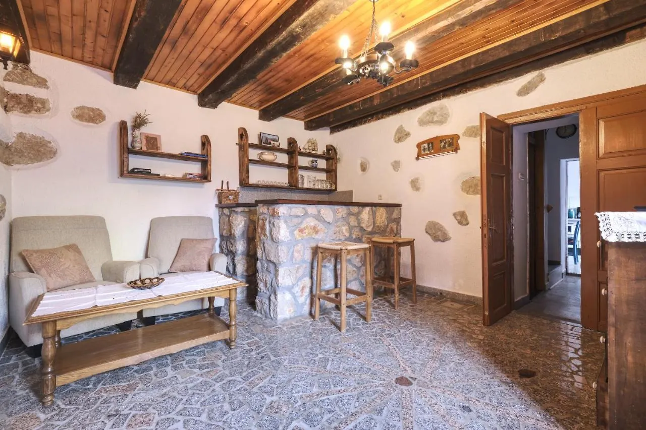 Kuca Za Odmor Tonka Villa Grizane-Belgrad 0*,  Croatia